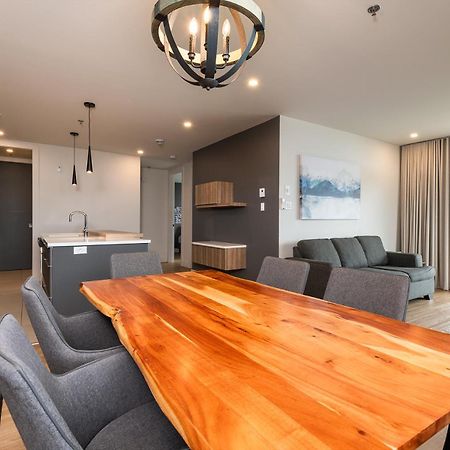 Les Appartements Du Massif De Charlevoix Петит-Ривьер-Сен-Франсуа Экстерьер фото