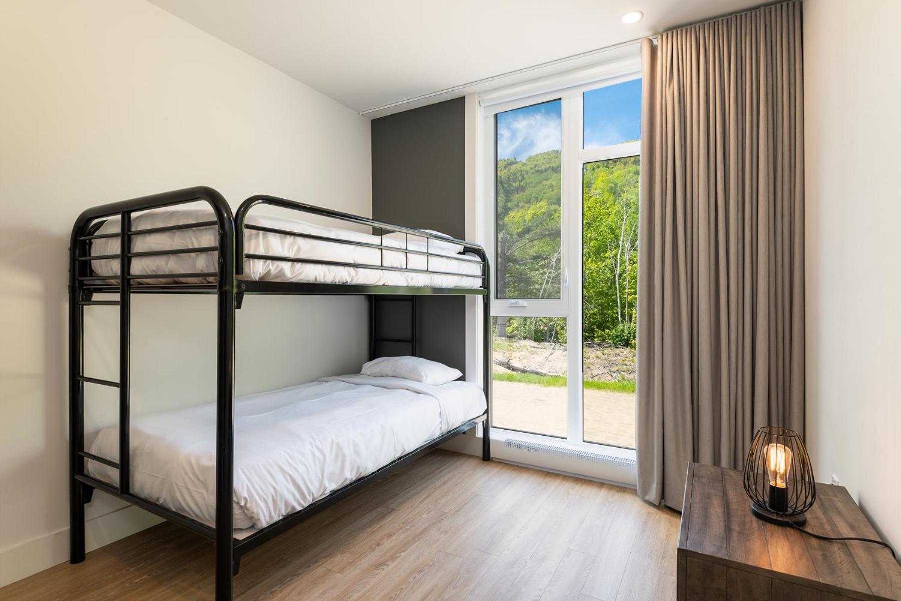Les Appartements Du Massif De Charlevoix Петит-Ривьер-Сен-Франсуа Номер фото
